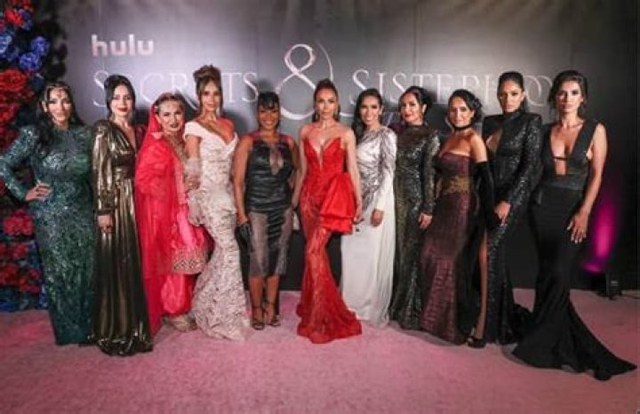 Hamida Sozahdah: An Influential Poet And Writer