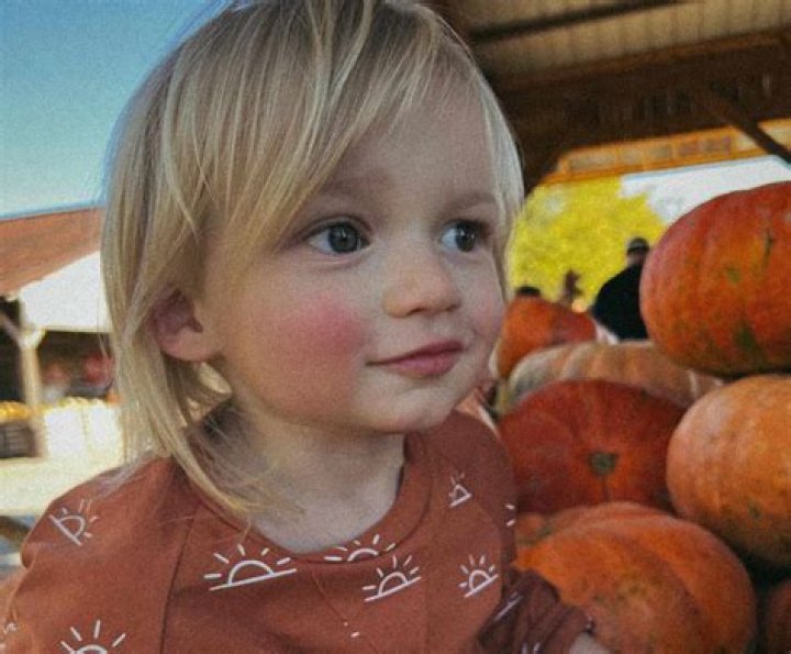 Discover The Vibrant World Of Indigo Wilder Wallen: An Enchanting Artist