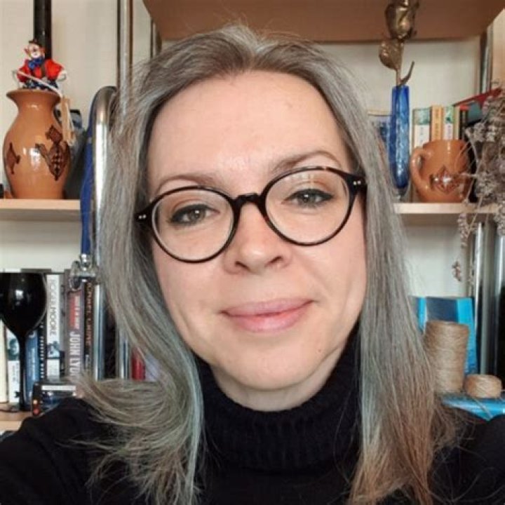 "Unveiling Jenny Barrett: An Exemplary Life And Legacy"