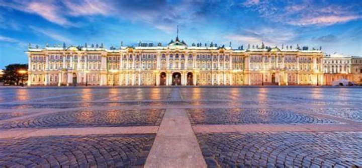 The Grandeur Of The Largest Palace In The World