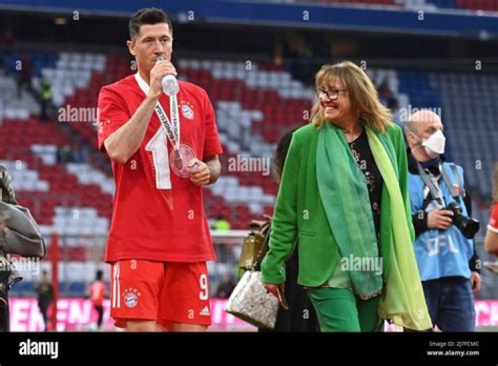 Lewandowski's Mother: A Family History Of Success