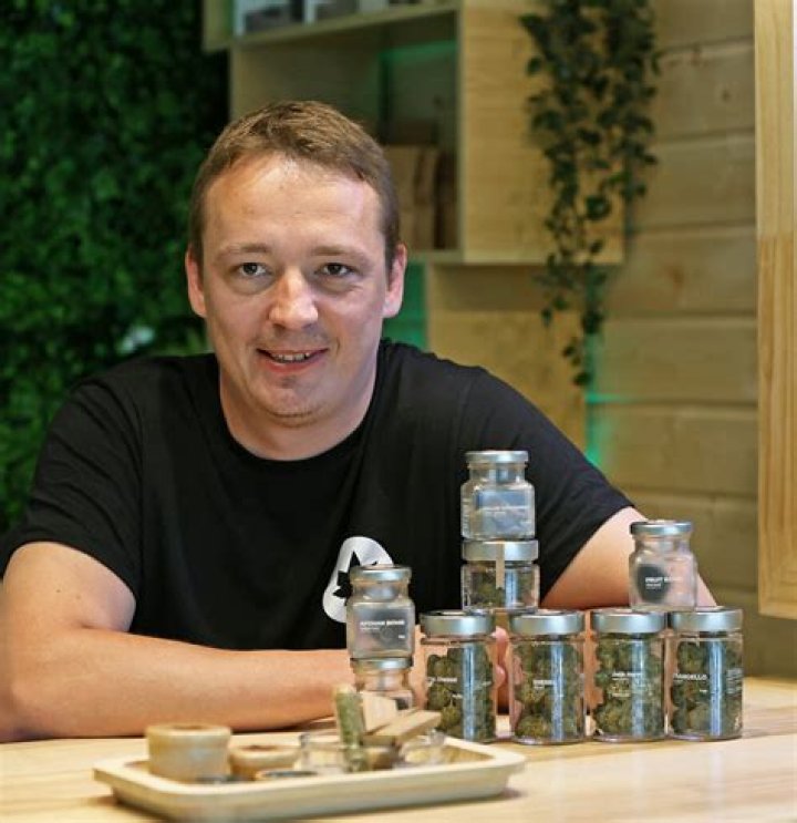 Lou Kaiser: Accomplished Filmmaker With A Legacy Of Excellence