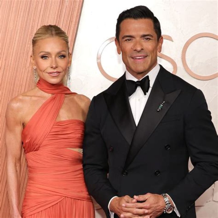 Who Is Kelly Ripa Married To? - The Ultimate Guide